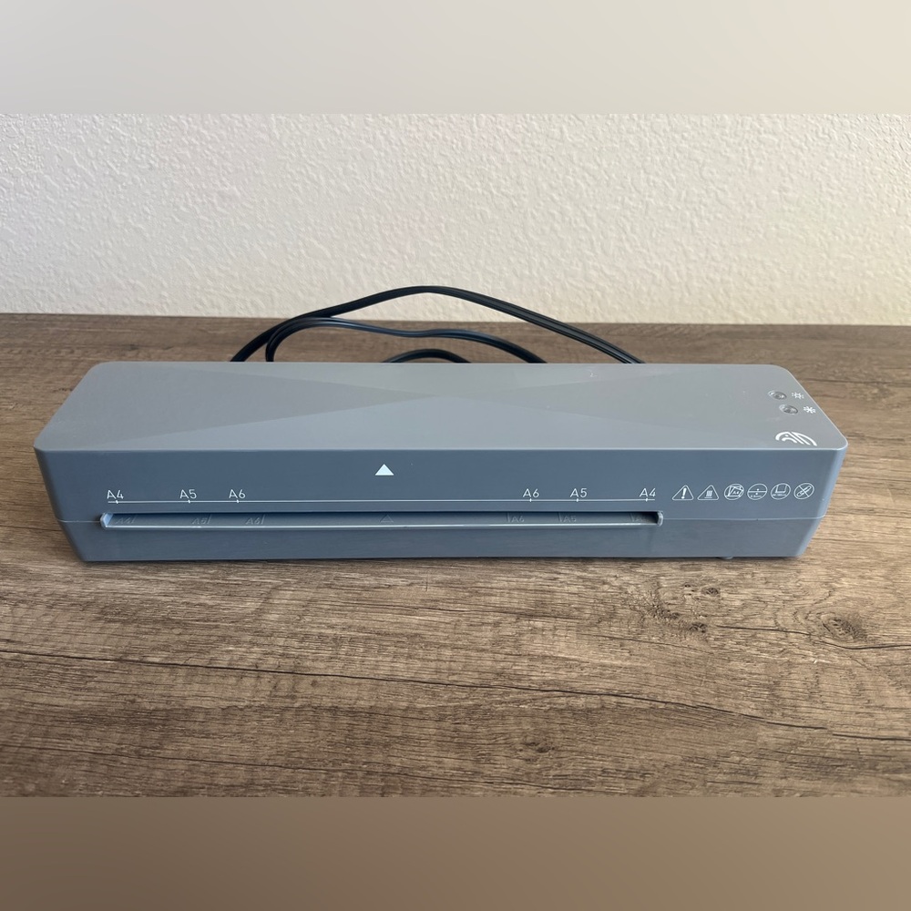 Gray Laminator Machine